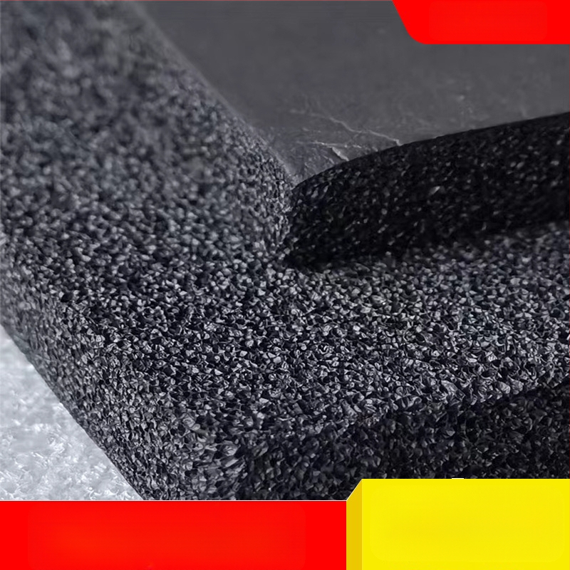 Пожароустойчива изолационна пяна за плочи — затворени клетки, висока еластичност; материал: NBR/EPDM/CR, плътност: 70 кг, дебелина: 5–30 мм