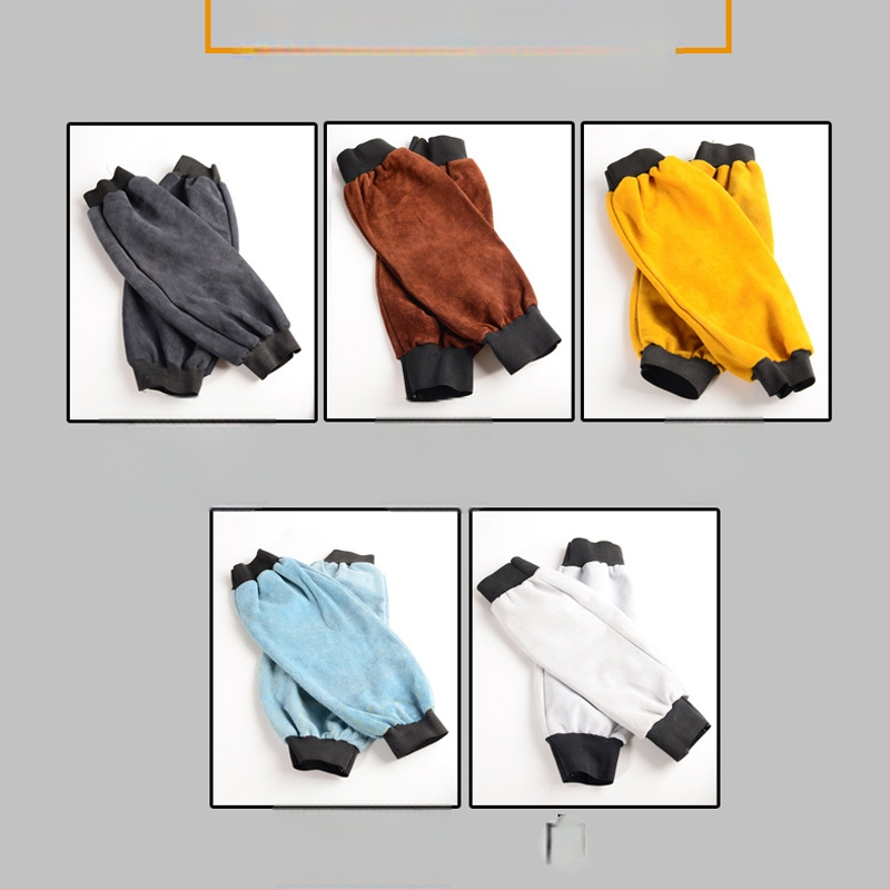 Karvių odos apsauginės rankovės su šilumine izolacija, atsparios nudėvėjimui ir ugniai; įdėklas iš karvių odos; sveria apie 0,4 kg; tinka elektriniam suvirinimui ir lydymui