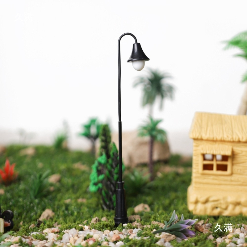 Архитектурен модел за диорама: уличен фенер за мини ландшафт, DIY; не мултифункционален; 3C категория: Играчки за лица над 14 години