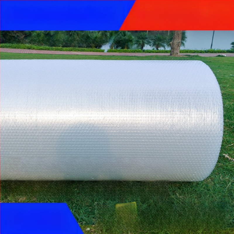 Ролка пузырчат филм със удебелена пяна за защита при опаковане