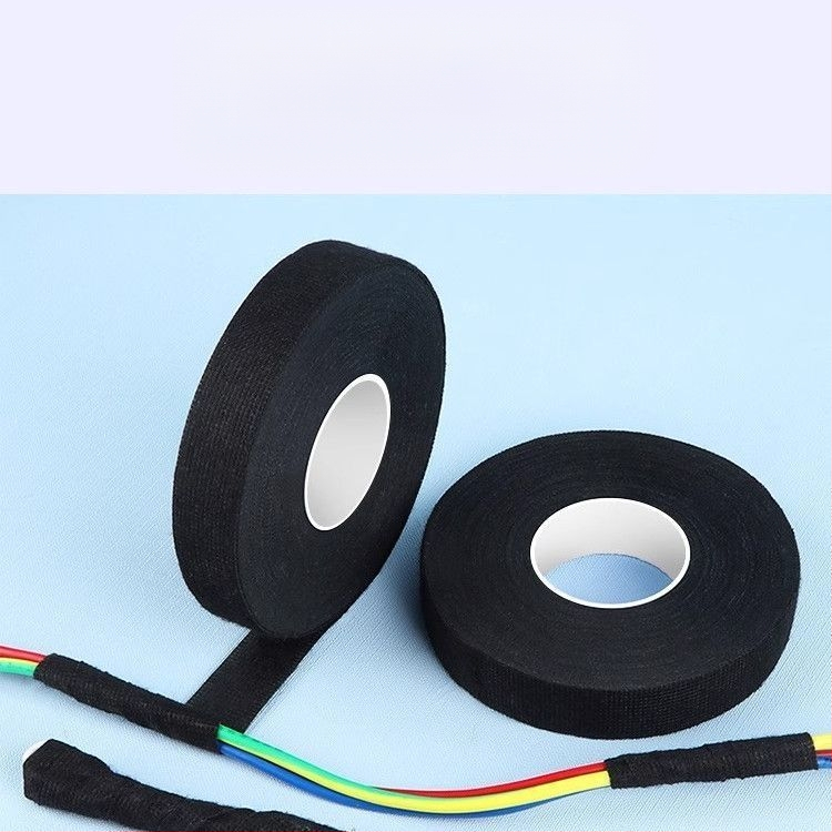 Bandă izolatoare pentru cablurile auto cu flanelă, rezistentă la temperaturi, uzură, ignifugă, izolare fonică, bază de polipropilenă (BOPP)