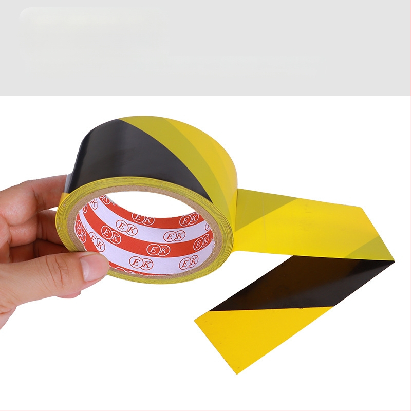 Κίτρινο-Μαύρη προειδοποιητική ταινία για επισήμανση δαπέδου, Hongjie, PPE υλικό, πάχος 0,13 mm, κατάλληλη για σκάλες, διαδρόμους, σήμανση θέσεων στάθμευσης και εργαστηρίων