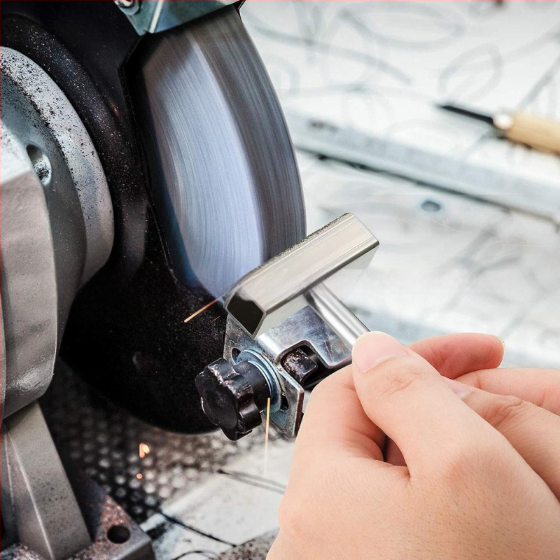 Дресинг за диамантено шлифовъчно колело – Диамантен материал, Шлайфане