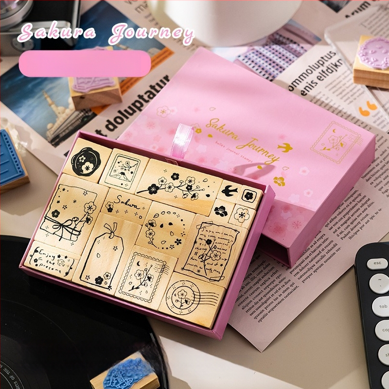 Fából készült napló pecsét – dekoratív pecsét, modell Seal; anyag: fa; kategória: pecsét; cél: dekoráció; üzleti ajándékként megfelelő