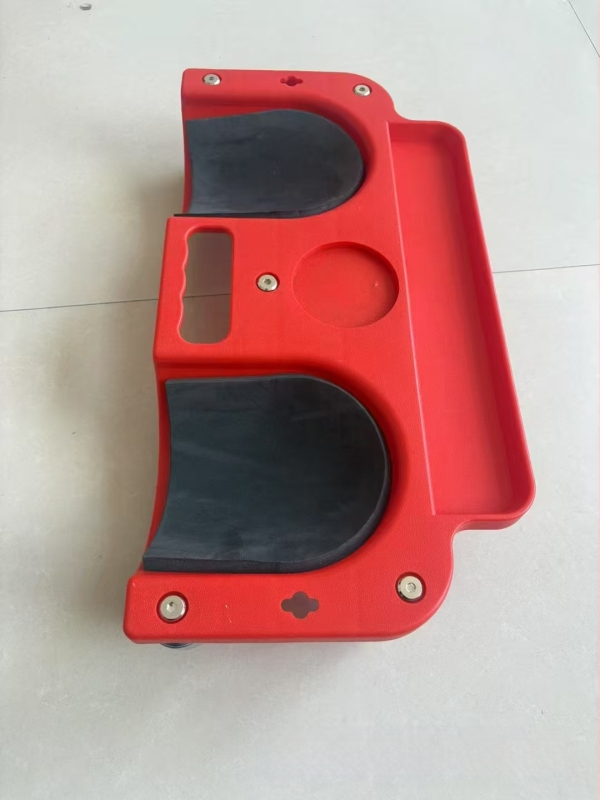 Kelio kilimėlis su universaliaisiais ratukais automobilių remontui, apkrovai atsparus plastikinė konstrukcija, Shengda