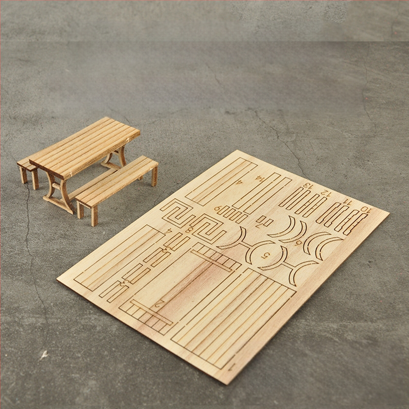 Ke Zuo Ξύλινο Σετ Τραπεζιού και Καρεκλών για Στατικά Μοντέλα Σκηνικού, Κατάλληλο για Ηλικίες 15-35