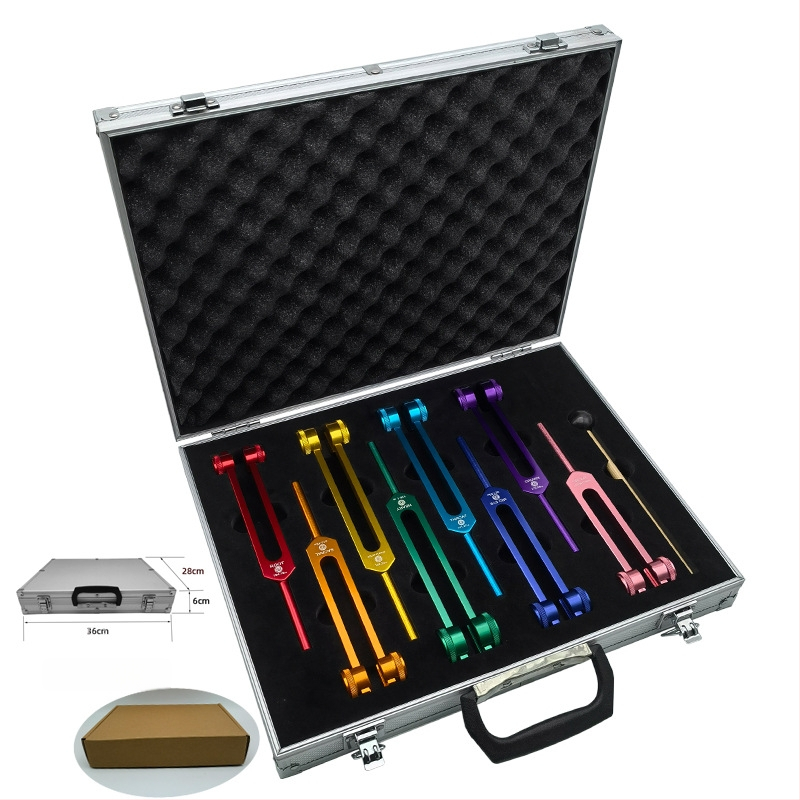 Комплект от осем tuning forks с активационни блокове; твърда алуминиева сплав; модел 136.1Hz-272.2Hz; честоти: 126.22, 136.1, 141.27, 172.06, 194.18, 210.42, 221.23; за музикална терапия, физиотерапия и йога