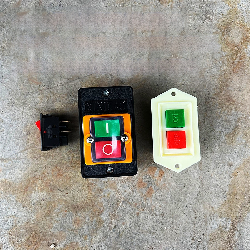 400 plieno pjaustymo mašinos mygtukinis jungiklis, atsparus vandeniui, IP50, 50–440V, spausdinimo laidų jungtis, elektros tarnavimo laikas 20 000 ciklų, mechaninis tarnavimo laikas 100 000 ciklų