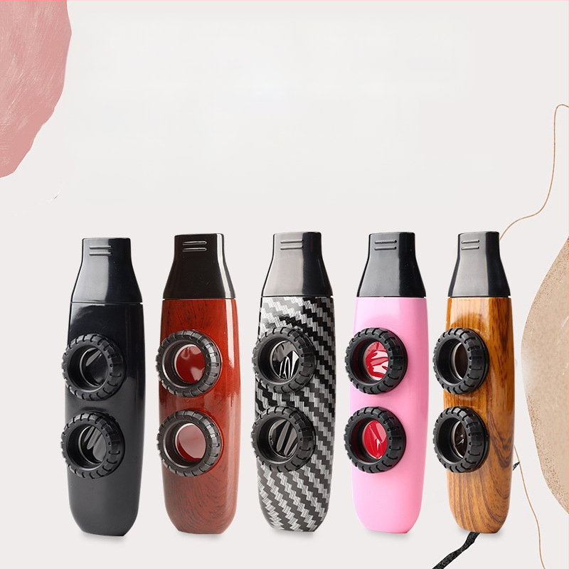 Kazoo pūšļinstruments — sākotnēji draudzīgs instruments, mācīties nav nepieciešams, profesionālā tremolo līmenis.