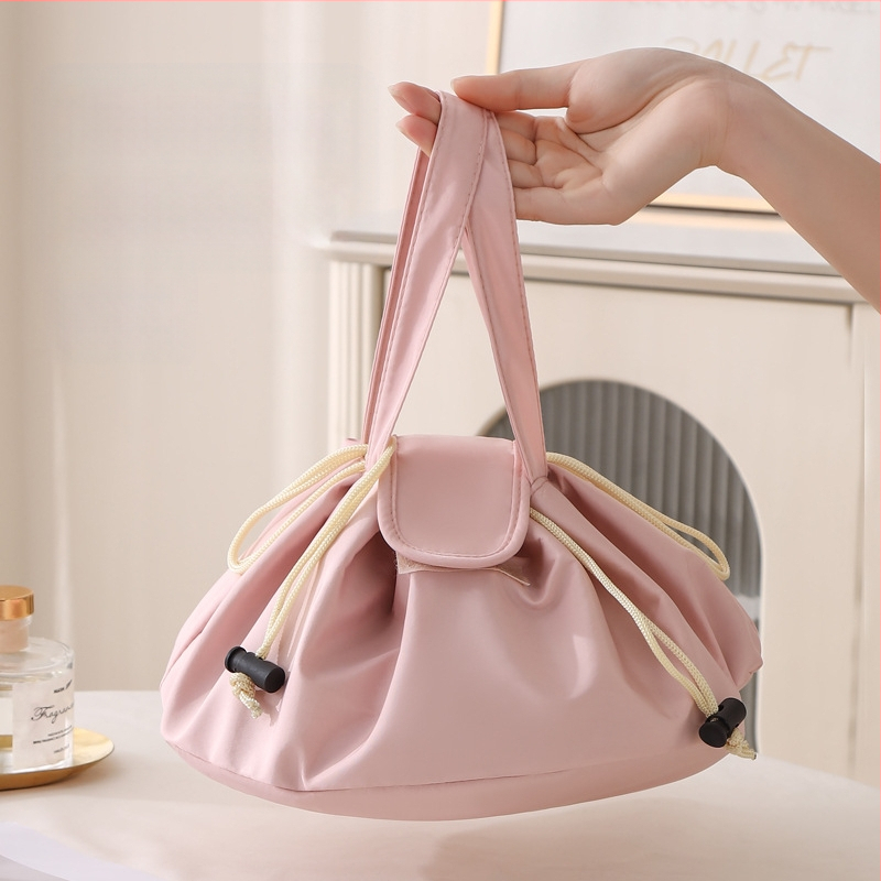 Козметична чантичка с връзка за стягане, bucket-стил, кубообразна форма, полиестер (мултифункционална, за пътуване)