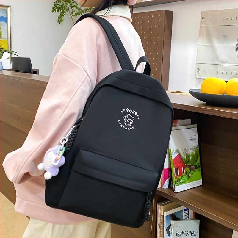 Unisex nailono kuprinė, 20–35L, tinkama 14 colių nešiojamam, oro pagalvėlės pečių diržai, 2025 vasara.