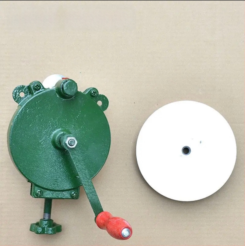 Машина за заточване на ножове с чугунено тяло, интегриран дизайн на машината, твърдост 60 HRC, 500 rpm