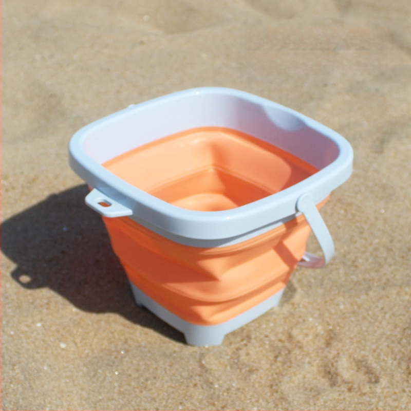 Parti homokozó készlet összecsukható vödörrel, lappával és homokóra kiegészítőkkel – műanyagból, 4–6 éveseknek