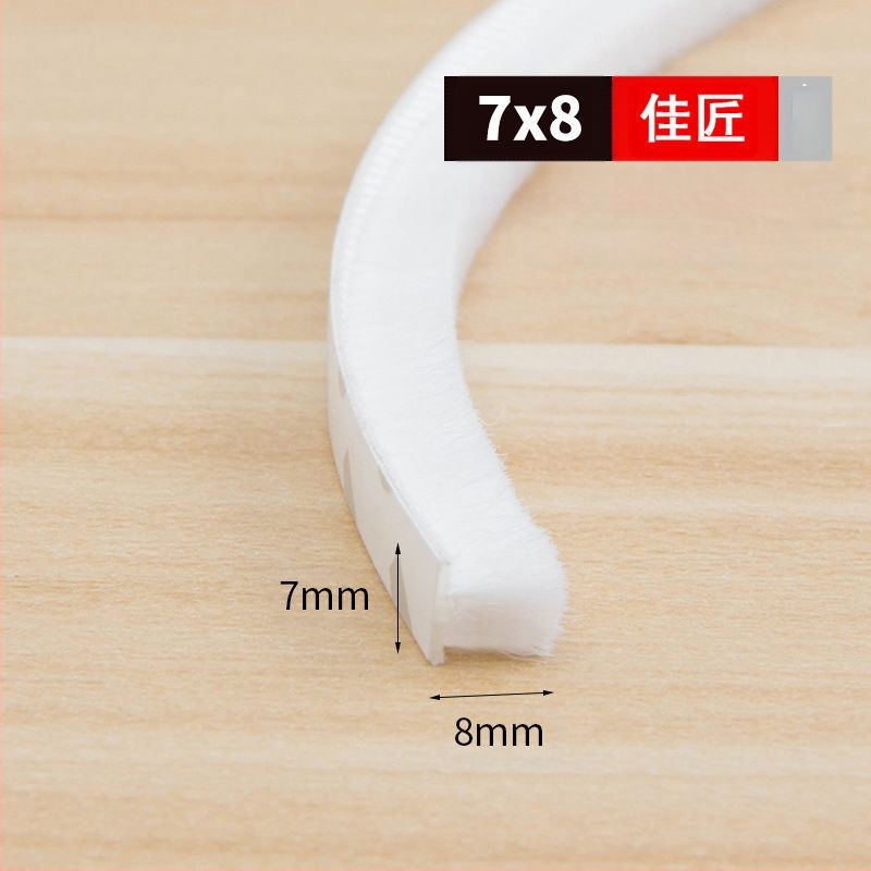 Универсална уплътнителна лента за прозорци и врати, самозалепваща се, противоударна, ветроустойчива и топлоизолационна.