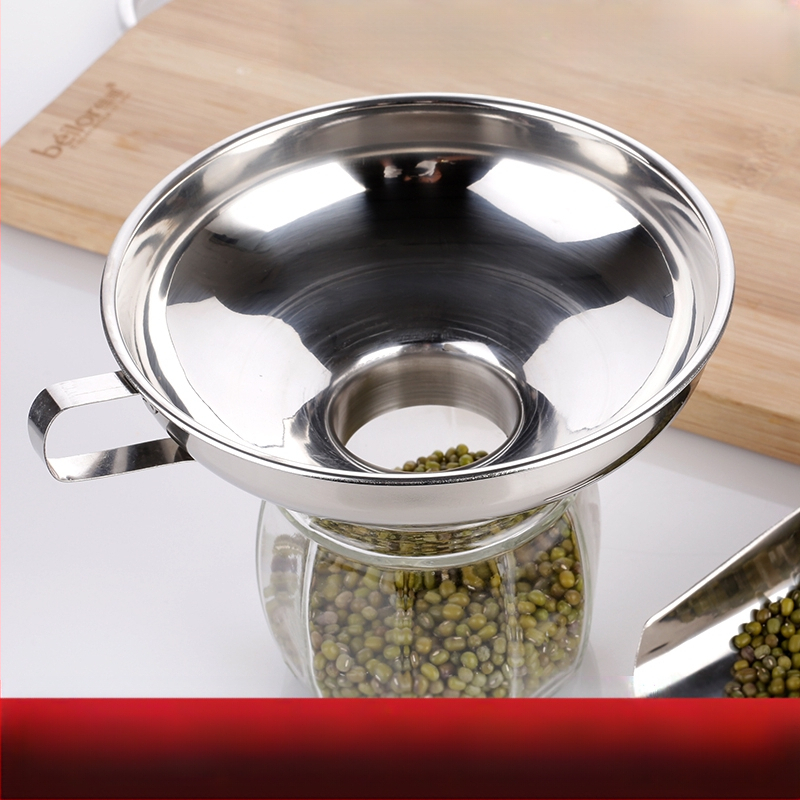 304 nerūdijančio plieno piltuvė virtuvės reikmėms – džemui, aliejui, vynui ir marinuotiems agurkams