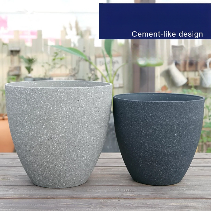 Gėlių vazonas iš dervos, kvėpuojantis, atsparus korozijai ir patvarus; tinkamas stalui ar grindims.