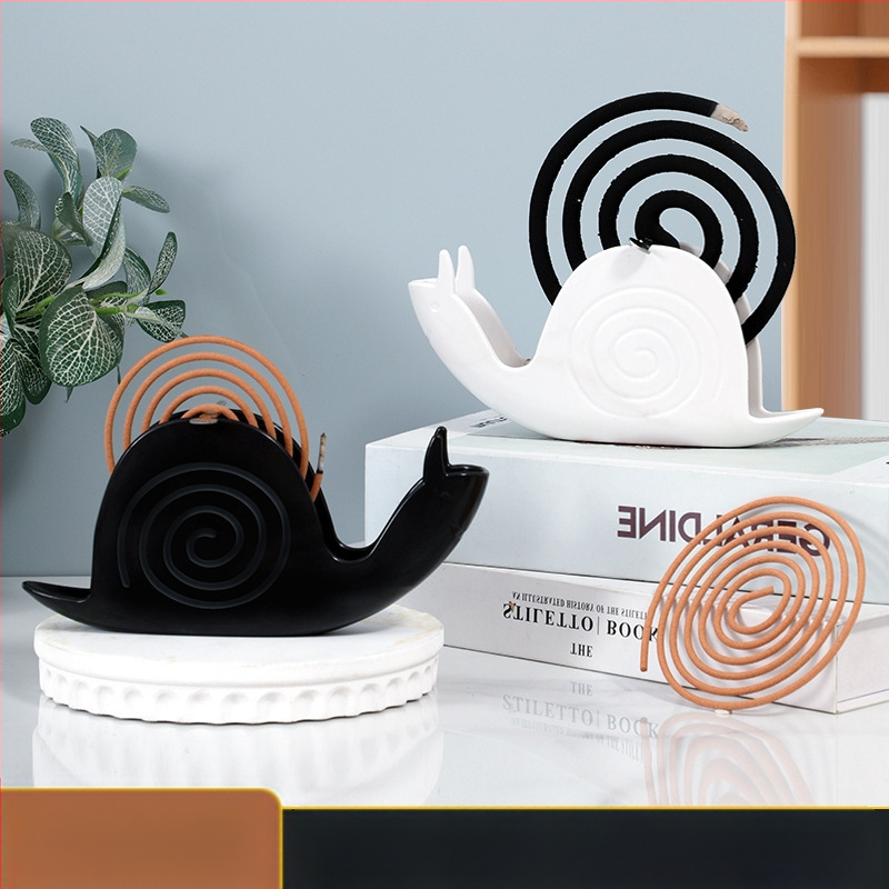 Uodų spiralės laikiklis su kabinimo dizainu, iš ABS ugniai atsparios medžiagos, lengvas, 59 g, daugkartinio naudojimo