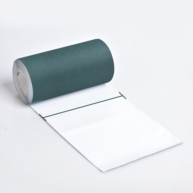 Bandă de îmbinare gazon artificial – bază nețesută, adeziv top-melt, vâscozitate ridicată, nucleu din carton