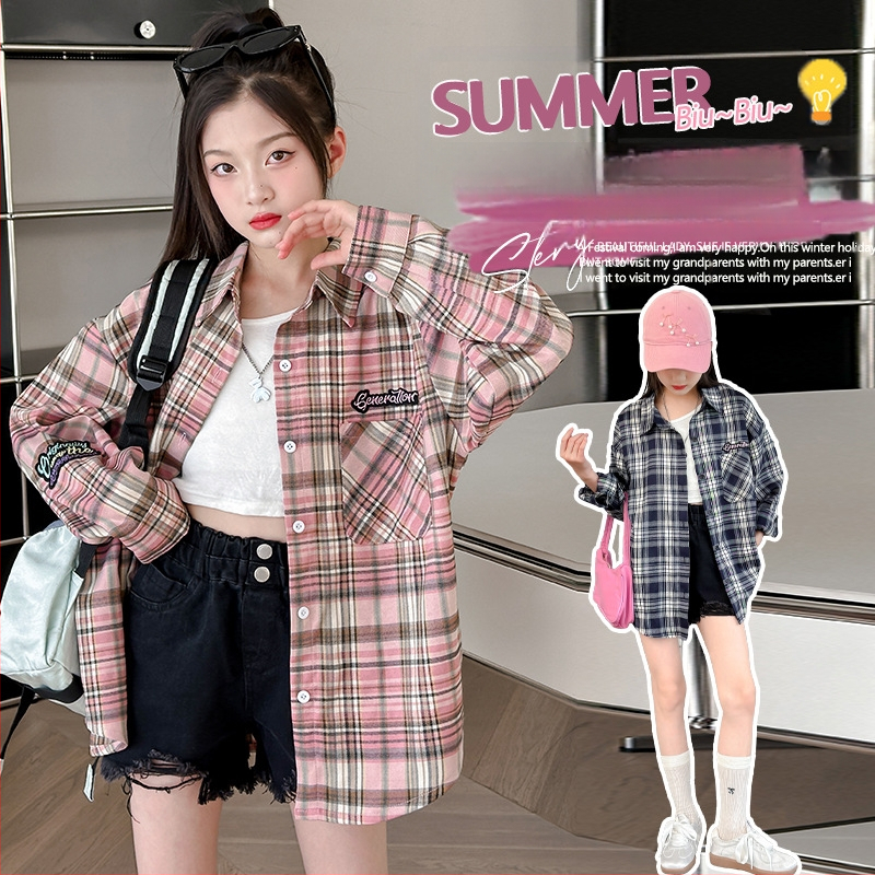 Meitenēm paredzēts rakstains krekliņš ar polo apkakli, garām piedurknēm, kokvilna, brīvs piegriezums