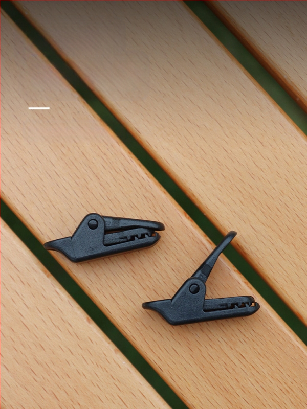 Къмпинг клип за навес с крокодилен клип, натисков тип против подхлъзване, ветроустойчив и кука за дърпане