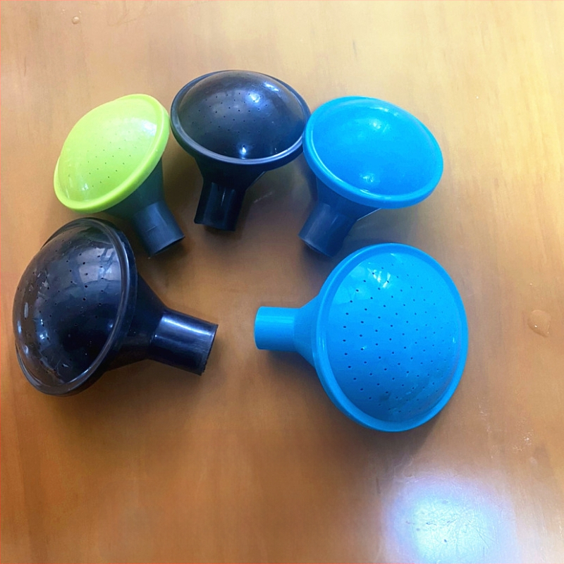 Plastikinis tankintas laistymo antgalis, tvirta konstrukcija, namų naudojimui