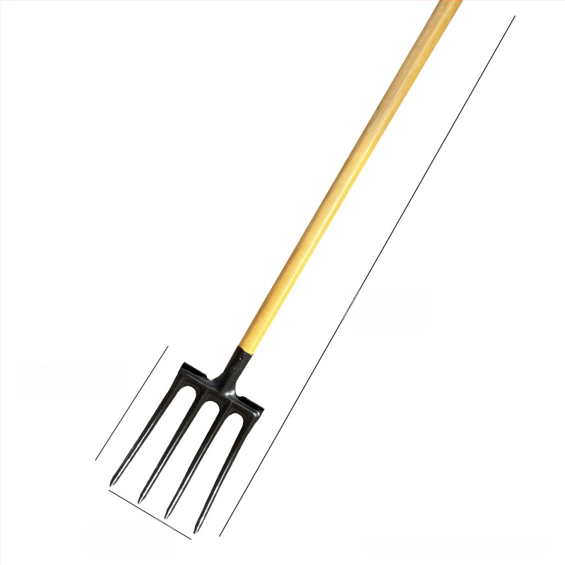 Keturių dantų mangano plieno sodo šakutė kopimui ir dirvos atlaisvinimui