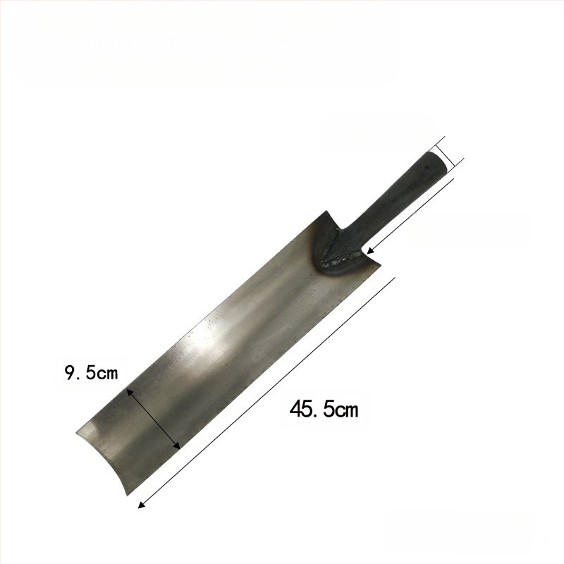 Ūkinė kastuvė su kvadratine mentele, medinė rankena, vidutinio anglies plieno korpusas, modelis 3833