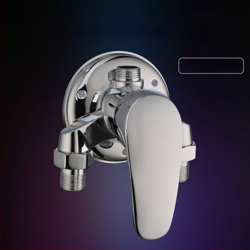 Dušo komplektas iš vario, modelis H-3401; spiralinis montavimas; lietaus ir purškimo funkcijos; chromuotas paviršius; darbinė temperatūra 5–80°C