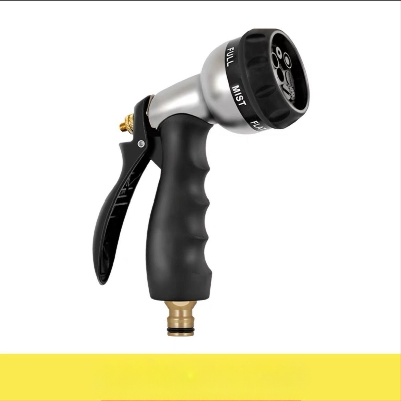 Sakausējuma laistīšanas smidzinātāja komplekts – vara korpuss, sakausējums dūja, sakausējuma pistoles korpuss, plaukstas spiediena rokturis