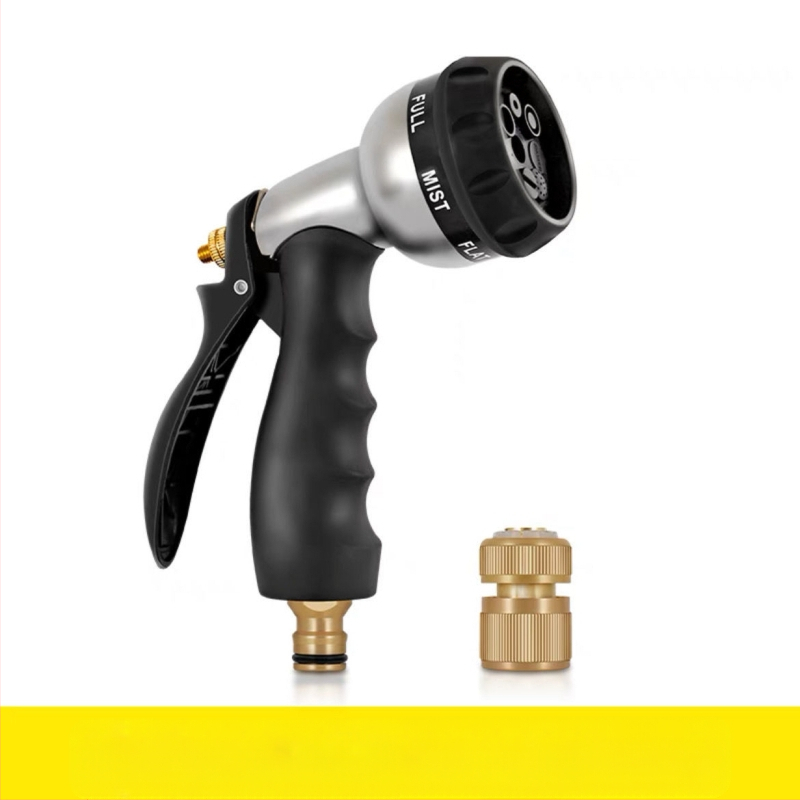 Sakausējuma laistīšanas smidzinātāja komplekts – vara korpuss, sakausējums dūja, sakausējuma pistoles korpuss, plaukstas spiediena rokturis