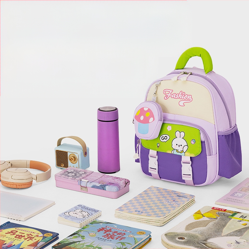 Bērnudārza mugursoma no neilona ar gaisa spilvenu siksnām, izturīga un slodzes mazināšana, dzīvnieku raksts