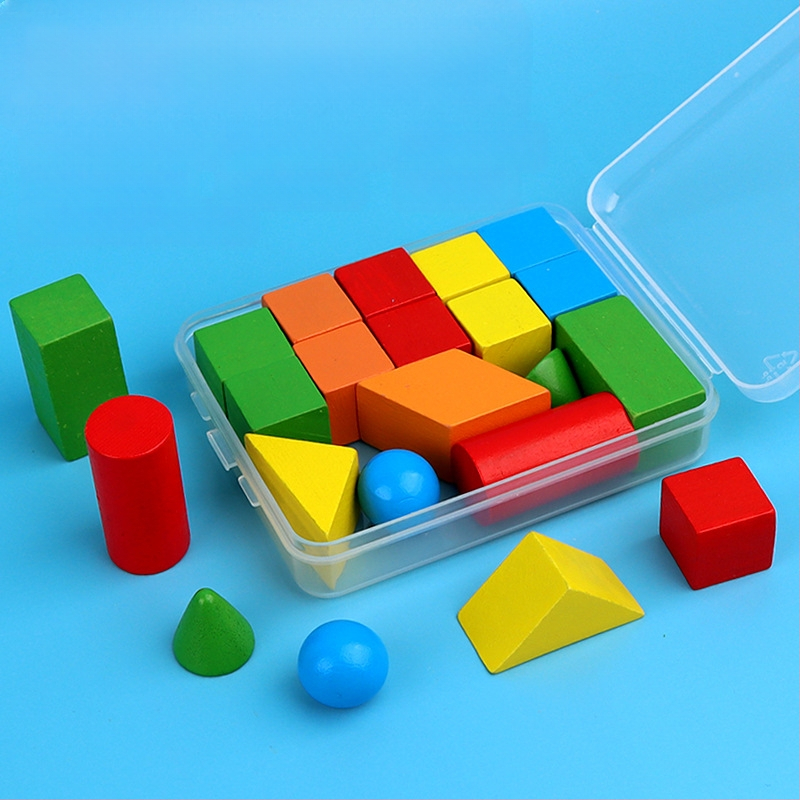 Medinis komplektas geometrijos figūroms skaičiuoti su strypeliais ir diskais – 3D geometrijos modelių rinkinys 7–14 metų vaikams