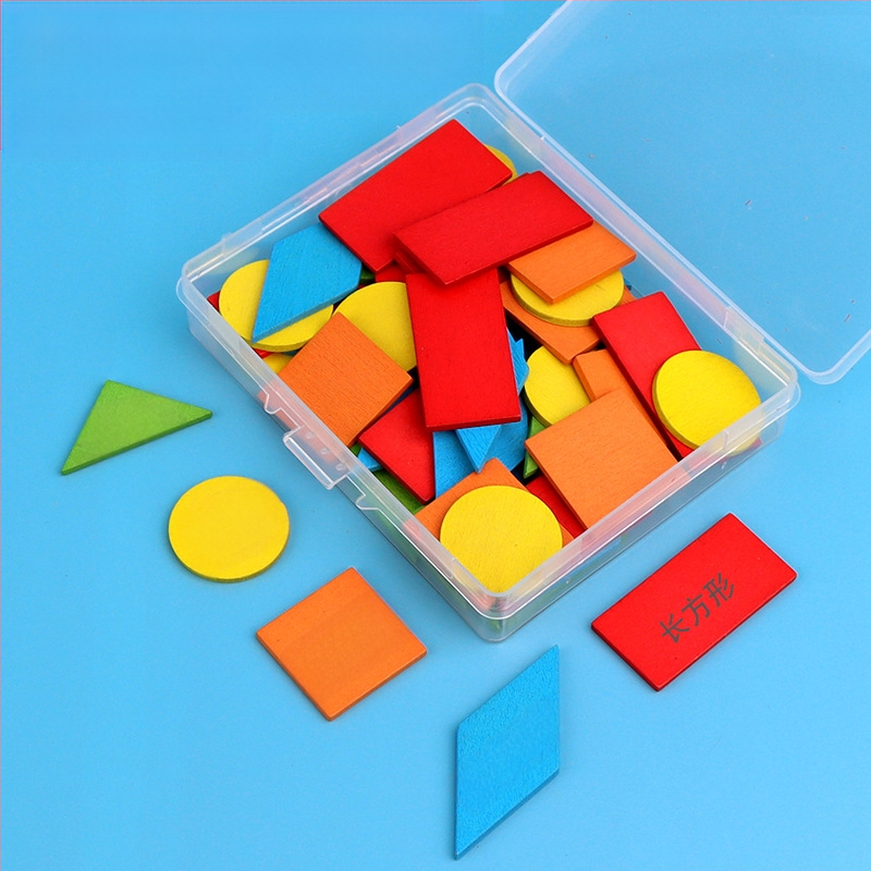 Medinis komplektas geometrijos figūroms skaičiuoti su strypeliais ir diskais – 3D geometrijos modelių rinkinys 7–14 metų vaikams