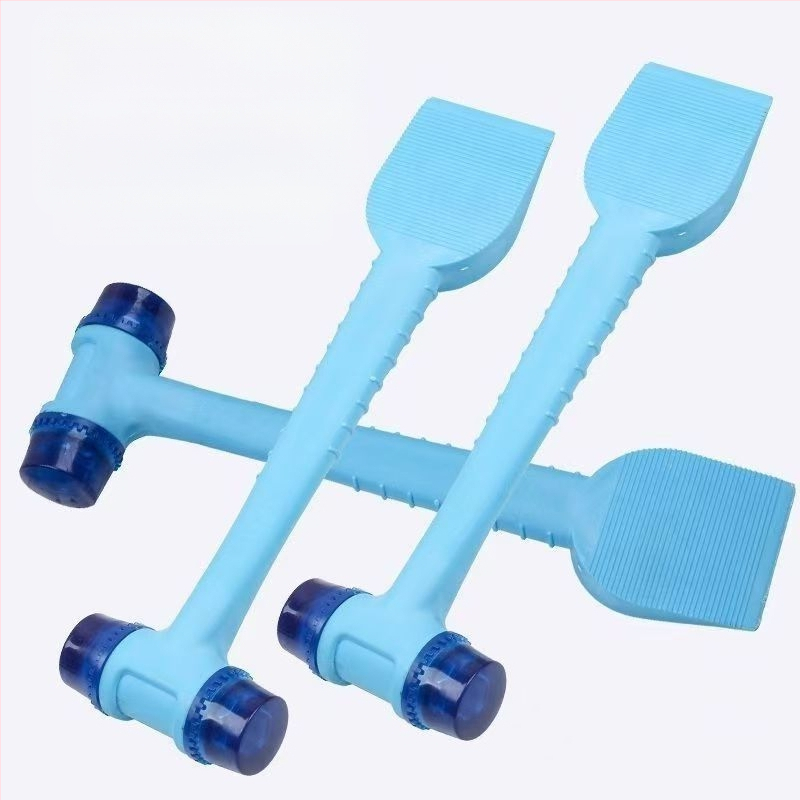 Plieninis korpusas su odiniu rankena – dviejų funkcijų montavimo įrankis plytelėms ir durų/ langų rėmams; plastikinė mentele ir gumos sandarinimo juosta