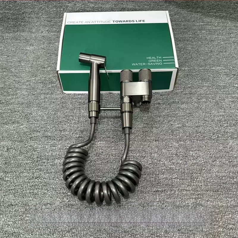 Пръскачка за тоалетна от неръждаема стомана, вградена в стената, 1 вход/2 изхода, Ø20 мм вътрешен диаметър, работно налягане 1 MPa