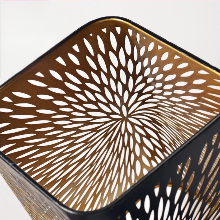 Αλουμινένιο κάλυμμα λαμπτήρα με λέιζερ χάραξη, μεταλλική επιφάνεια; επιλογές μορφών: ευθύς, τετράγωνος ή κυκλικός