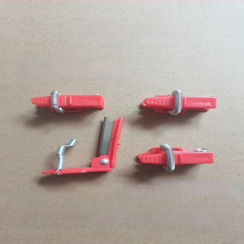 Нож за беритба на плодове и зеленчуци — малък резец за обиране на боб, череши, грозде и чушки; дизайн с щипков връх и нож за палец