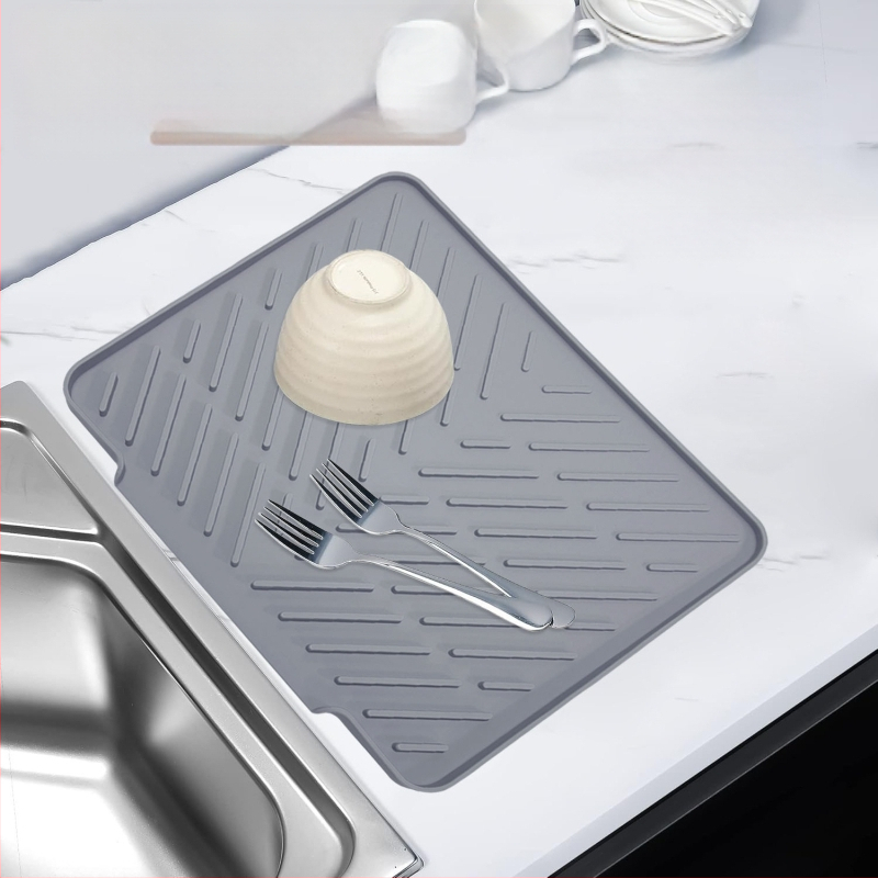 Silikoninė virtuvės džiovinimo kilimėlis su drenažo anga ir izoliacija, kvadratinės formos, degraduojantis, išleistas 2023