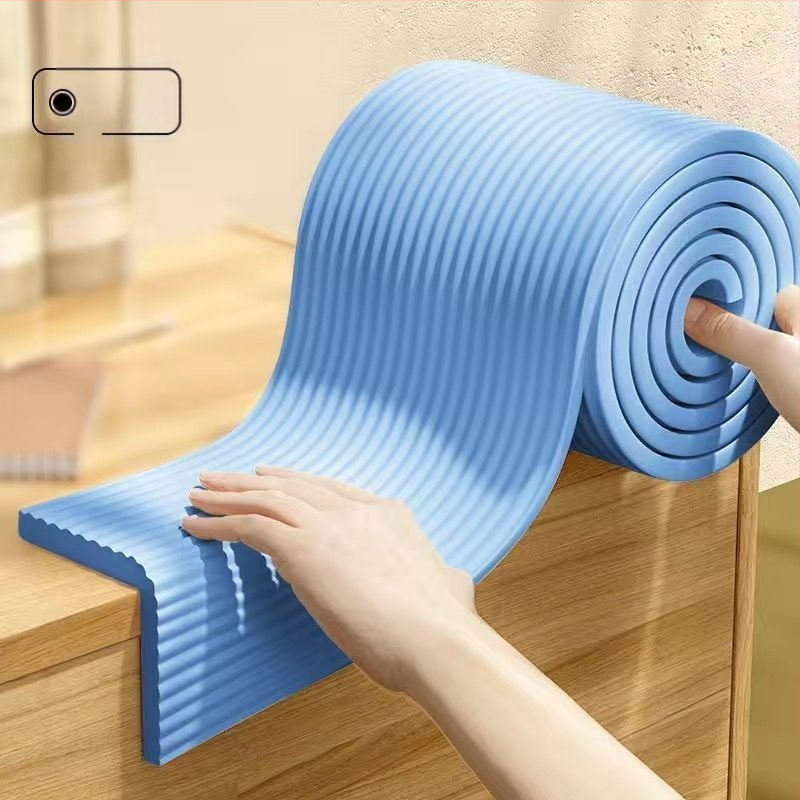 Παιδική λωρίδα προστασίας παραθύρου για περβάζι, παχύτερη και φαρδύτερη, με άκρη περιγράμματος και ζεστή επιφάνεια ποδιών