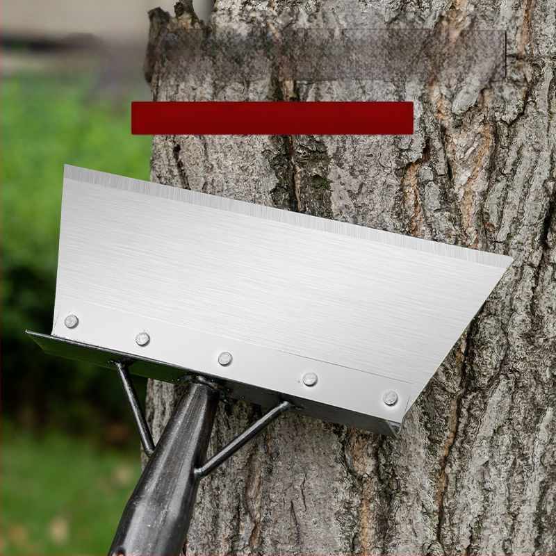 Sniego šluota iš mangano plieno su dantyta briauna – skirta sniego šalinimui, mėšlo tvarkymui ir buitinėms valymo darbams