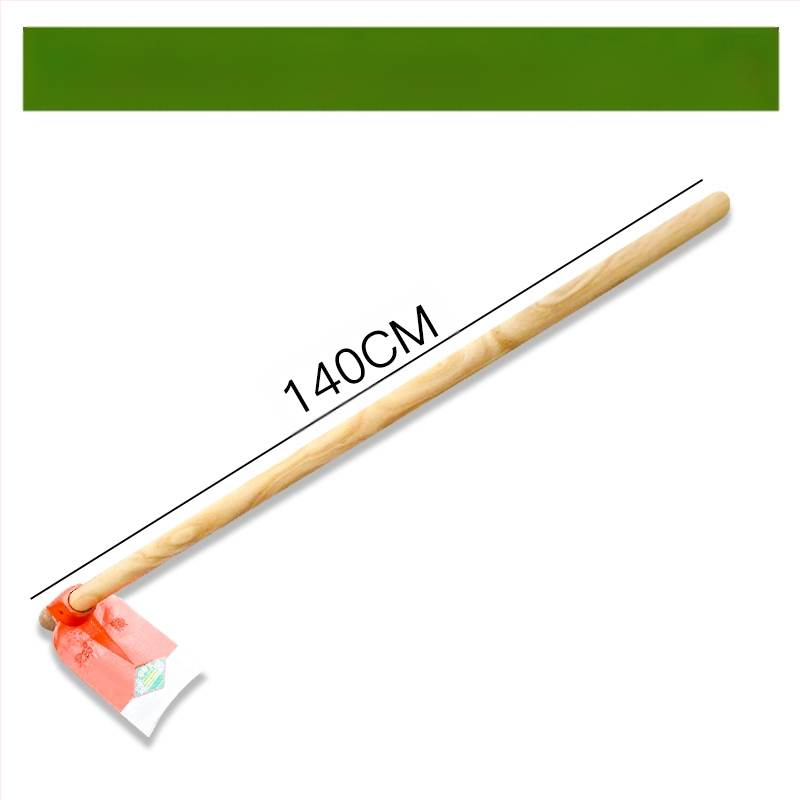 Sodo kaltas motyka plevelėms, daržovių augimui ir dirvos purninimui – kasimas ir purenimas