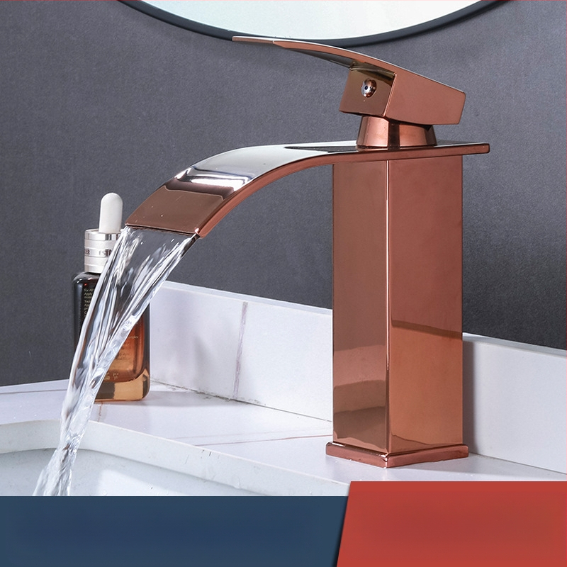 Maišymo praustuvo čiaupas, 304 nerūdijančio plieno, keraminis kasetinis vožtuvas, vieno skylės montavimas, 1/2`` įėjimas/išėjimas, darbinė temperatūra 0–90°C