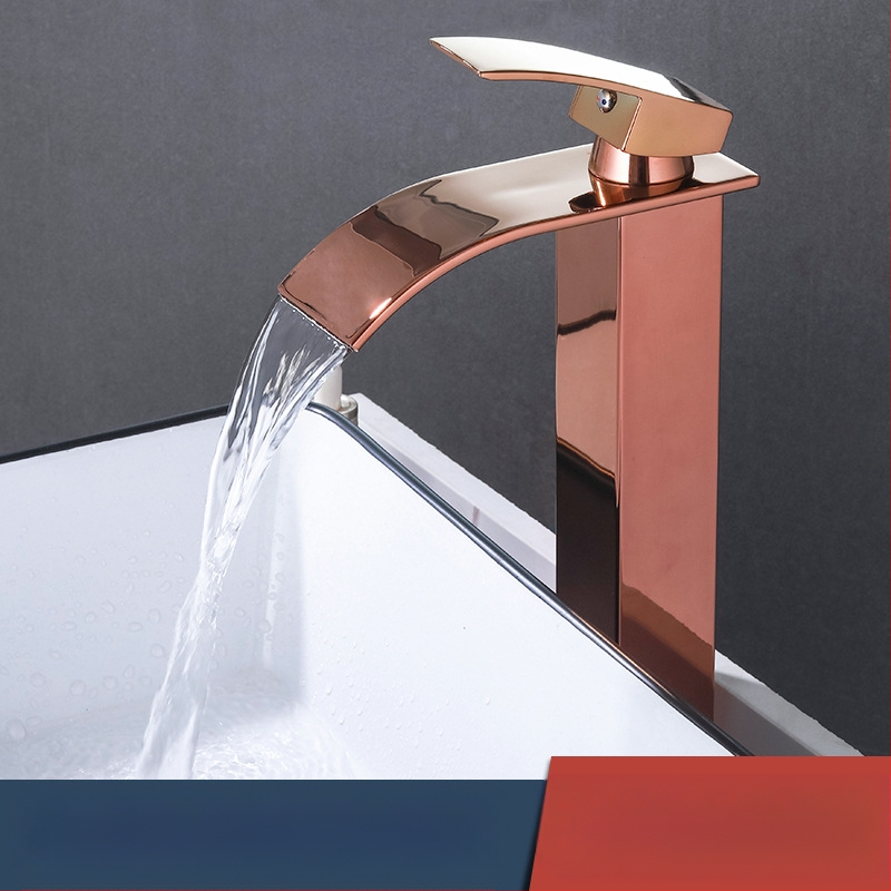 Maišymo praustuvo čiaupas, 304 nerūdijančio plieno, keraminis kasetinis vožtuvas, vieno skylės montavimas, 1/2`` įėjimas/išėjimas, darbinė temperatūra 0–90°C