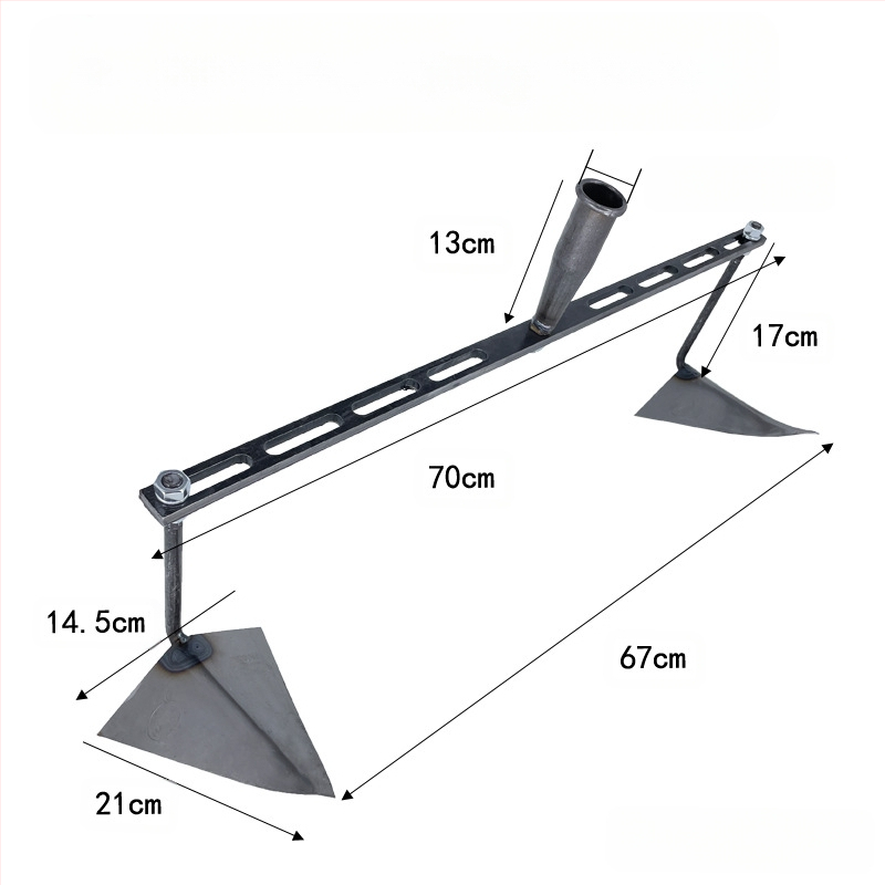 Reguliuojama trikampė daržo kastuvė kanalo klojimui, kasimui, griovių formavimui ir dirvožemio atpalaidavimui – daugiafunkcis sodo įrankis su aštria paukščio snapo galva