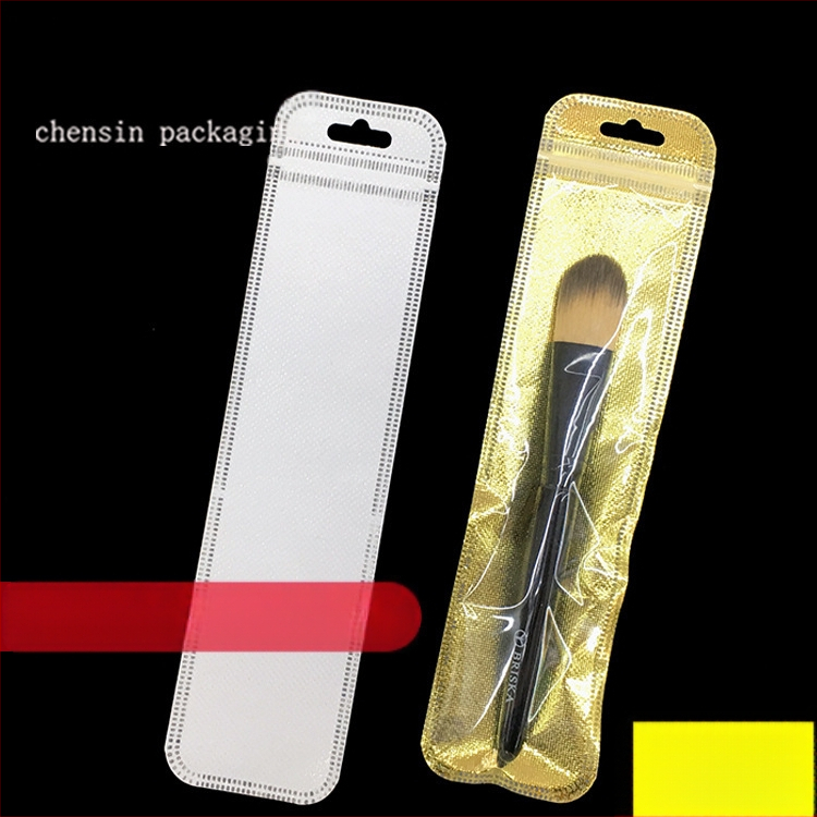 Caurspīdīga pašaizveramā dāvanu iepakojuma soma ar noapaļotiem stūriem; aizvēršanas garums 2.5 cm; iepakojumā 50 gab.; materiāls: jauns materiāls