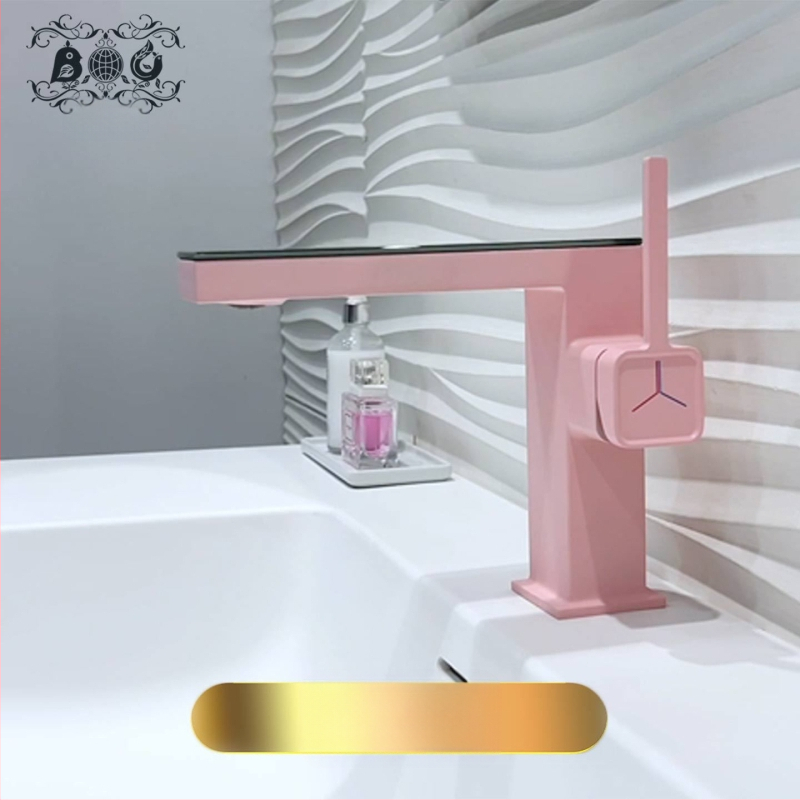 Maišytuvo praustuvas su skaitmeniniu ekranu, varinis korpusas, modelis M65, keraminio disko vožtuvas