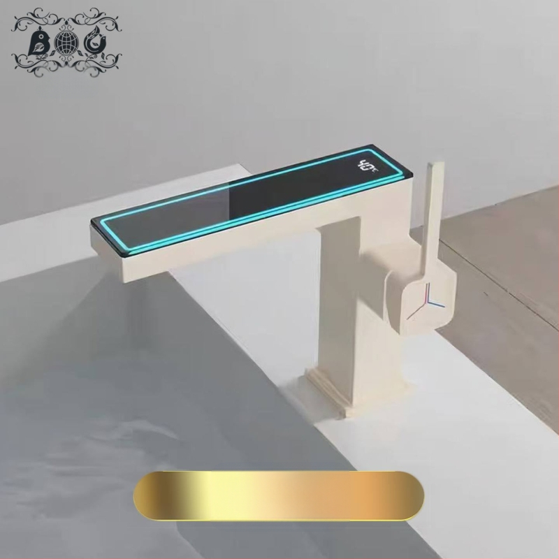 Maišytuvo praustuvas su skaitmeniniu ekranu, varinis korpusas, modelis M65, keraminio disko vožtuvas