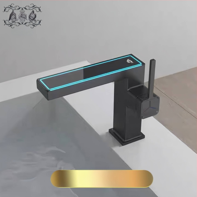 Maišytuvo praustuvas su skaitmeniniu ekranu, varinis korpusas, modelis M65, keraminio disko vožtuvas