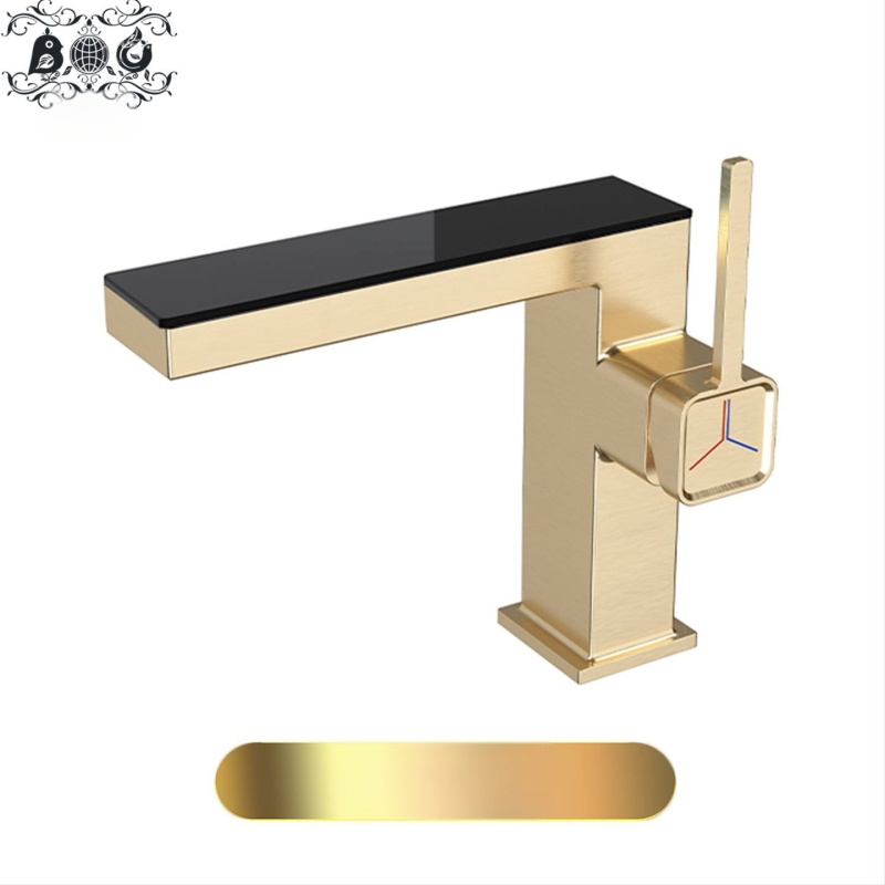 Maišytuvo praustuvas su skaitmeniniu ekranu, varinis korpusas, modelis M65, keraminio disko vožtuvas