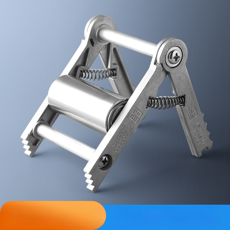 Įrankis kabelių vedimui elektros instaliacijose — vieno laidininko traukimo ratukas ir lizdo dėžės priedas